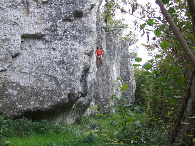 Falaise d'Antornac, secteur Fripounette